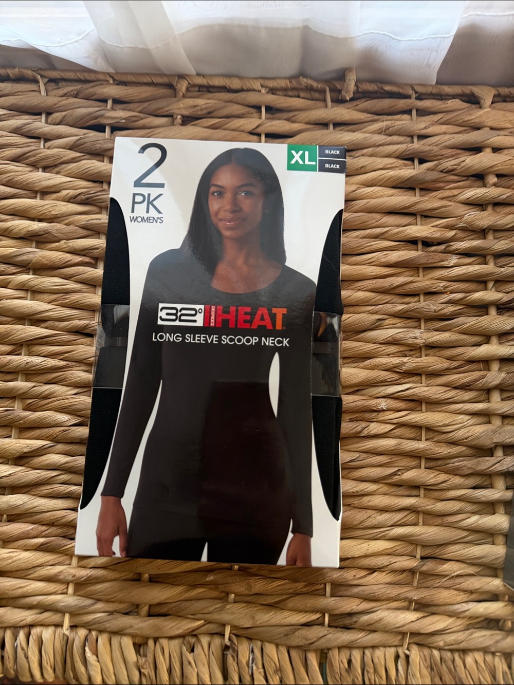 32° HEAT Women's Long Sleeve Scoop Neck Tee - Black (2 Pack)